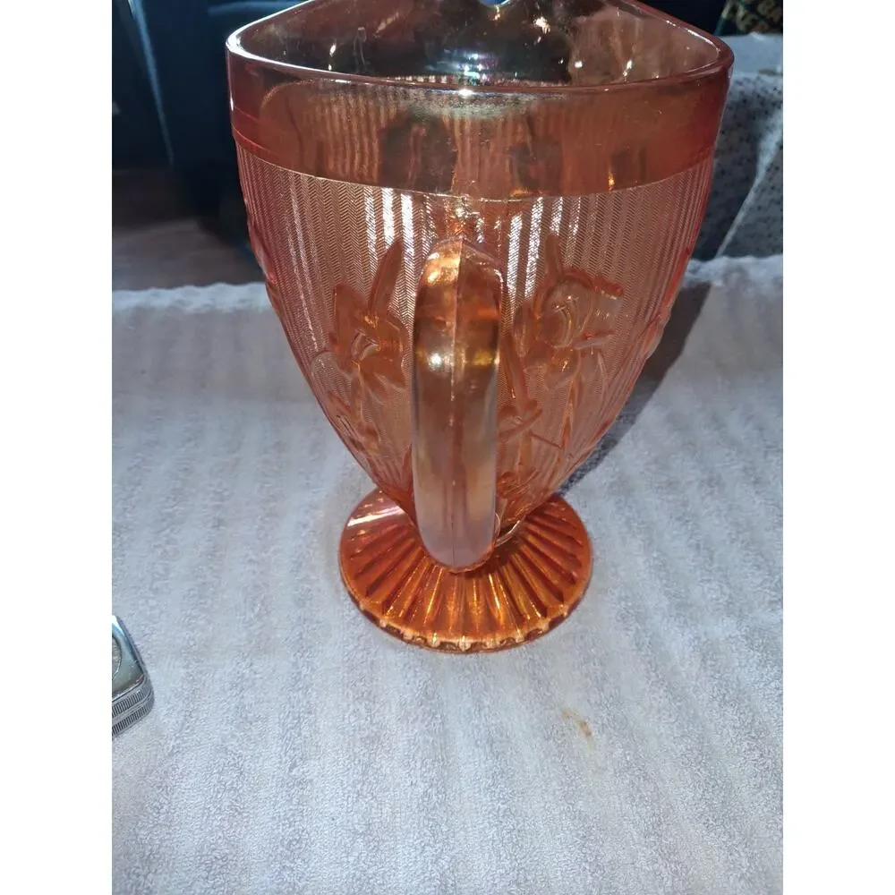 Jeannette this pitcher